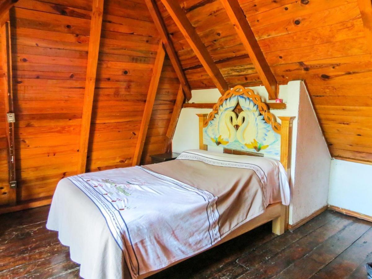 Cabanas Yunuen By Rotamundos Pátzcuaro Екстериор снимка
